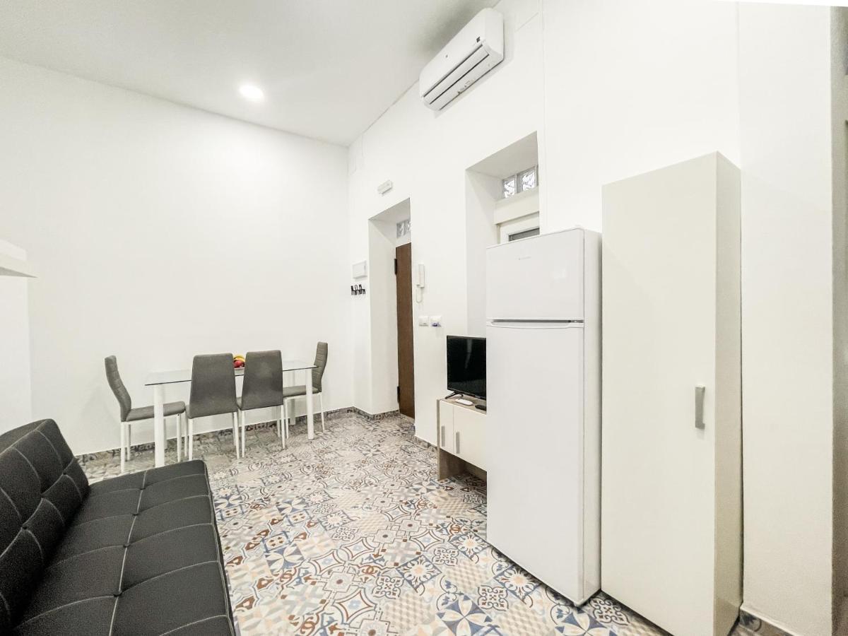 Appartamento Precioso Loft En El Corazon De Triana Siviglia Esterno foto