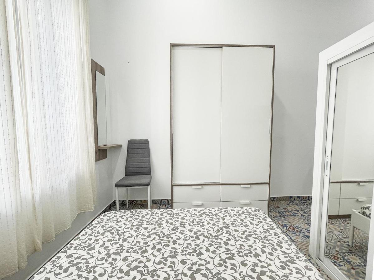 Appartamento Precioso Loft En El Corazon De Triana Siviglia Esterno foto