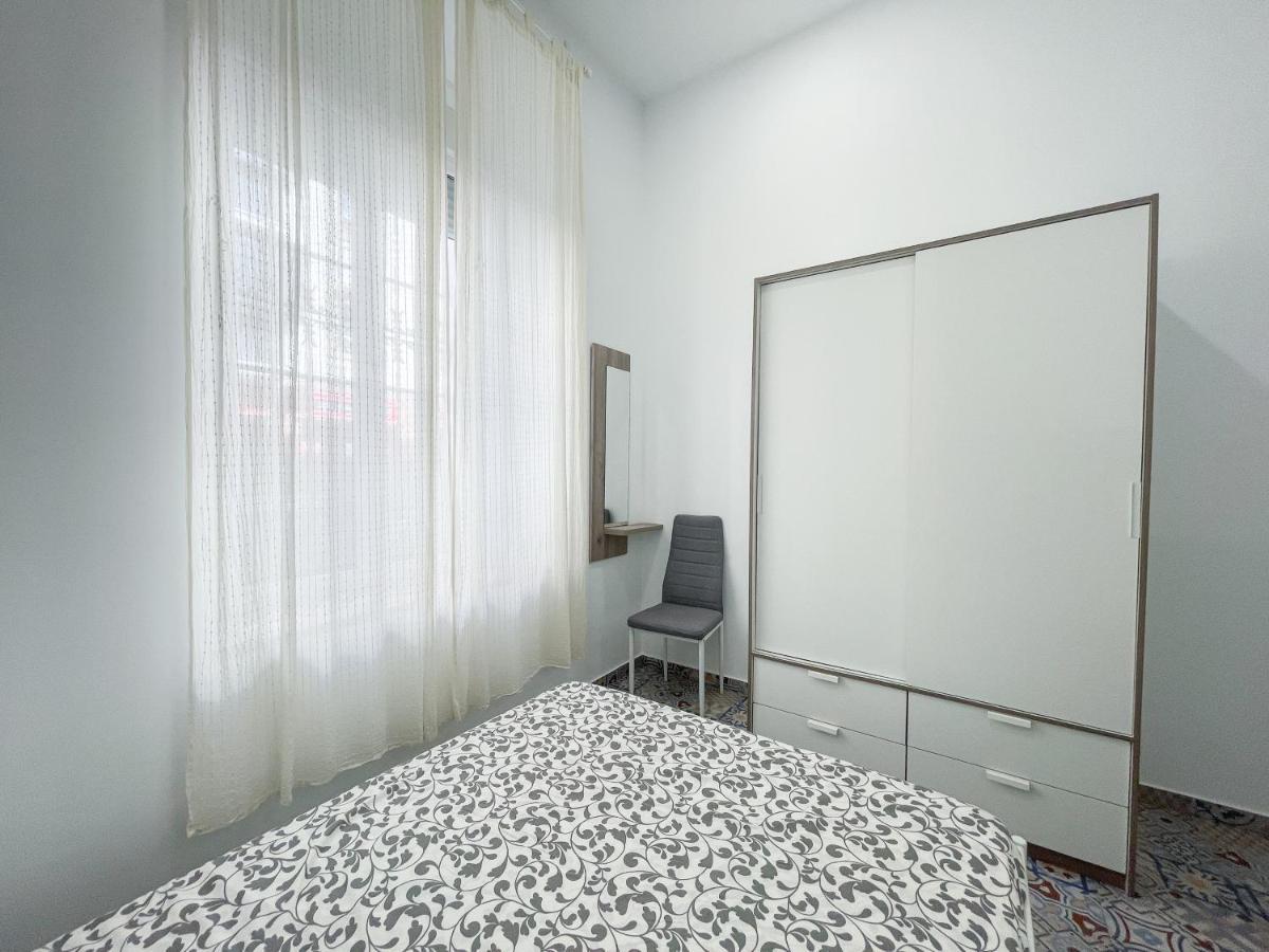Appartamento Precioso Loft En El Corazon De Triana Siviglia Esterno foto