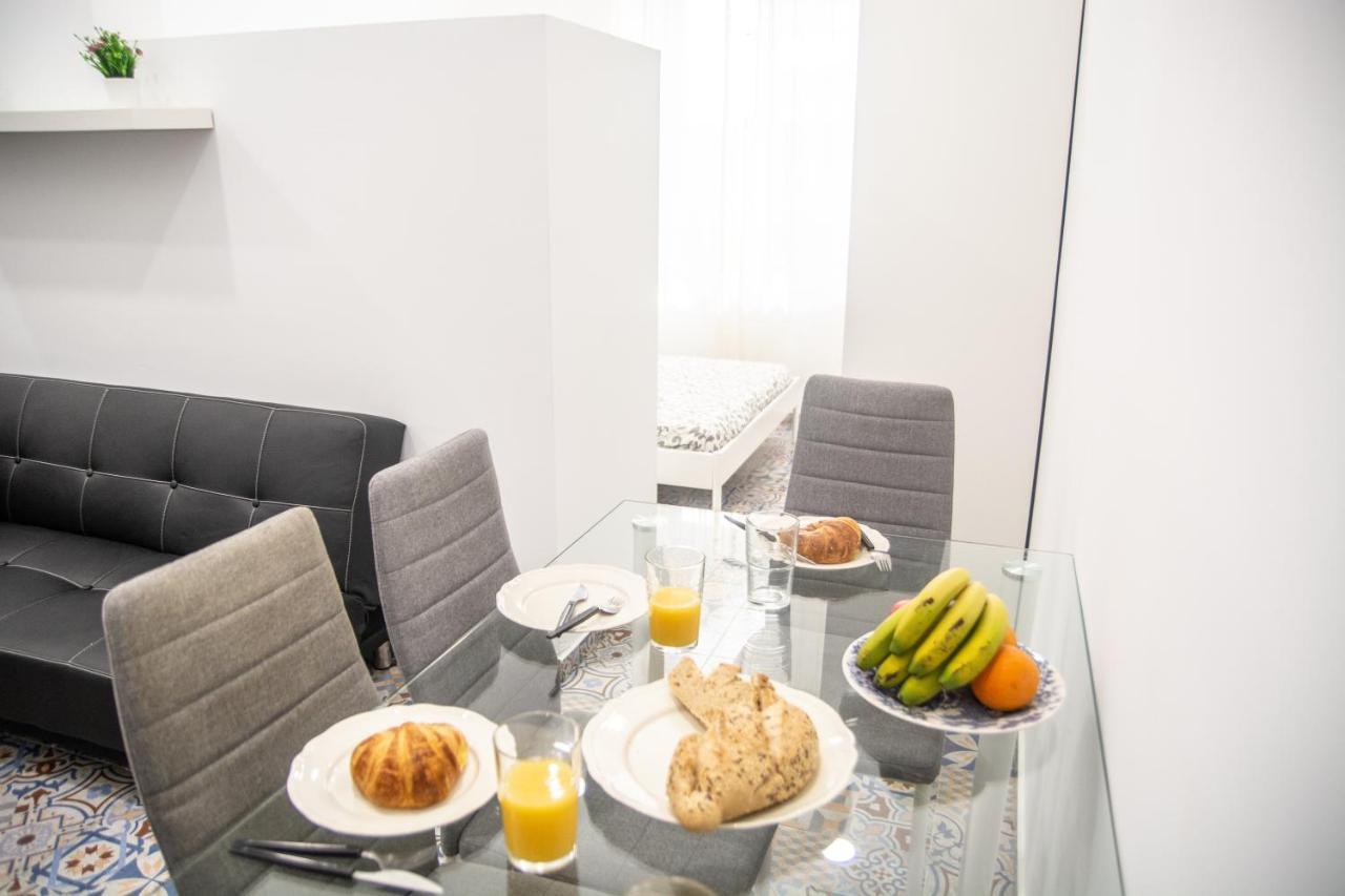 Appartamento Precioso Loft En El Corazon De Triana Siviglia Esterno foto