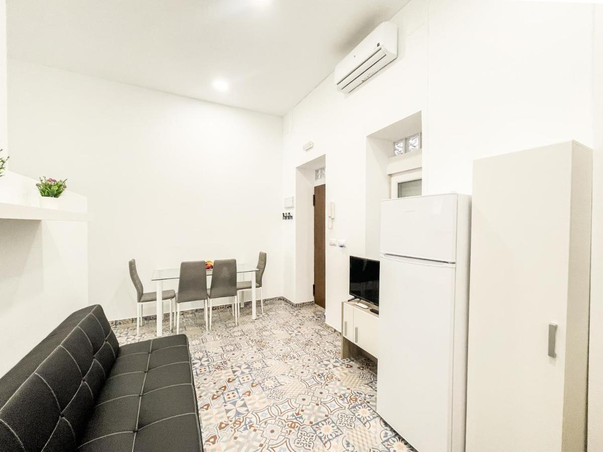 Appartamento Precioso Loft En El Corazon De Triana Siviglia Esterno foto